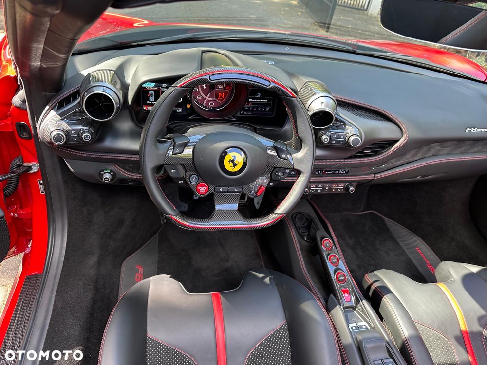 Ferrari F8 Spider Standard - 7