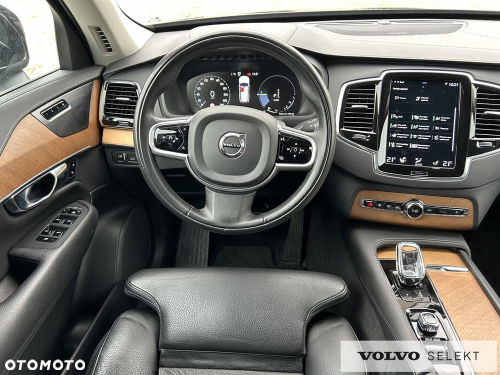 Volvo XC 90 - 35