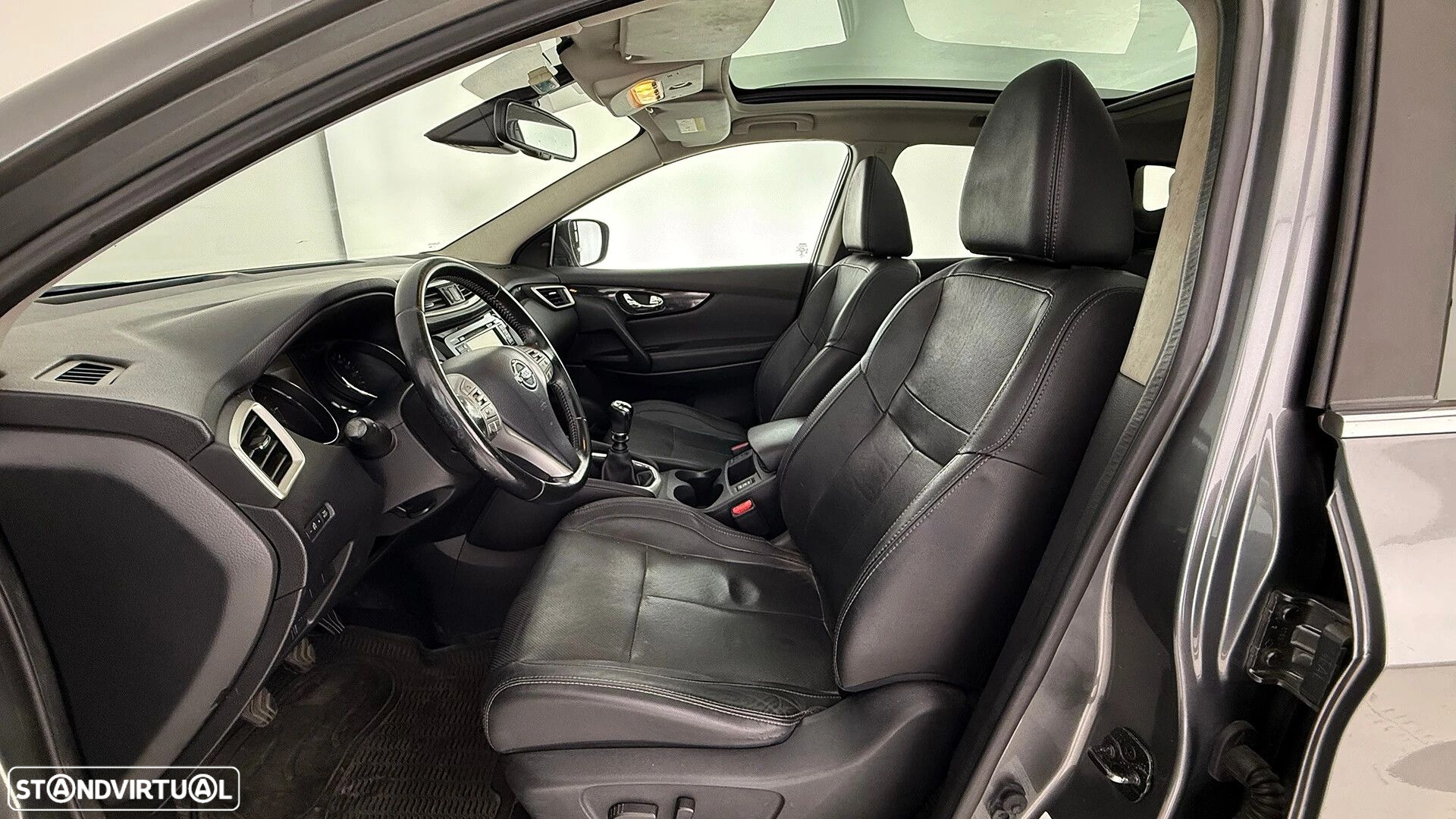 Nissan Qashqai 1.6 dCi Tekna Premium - 28