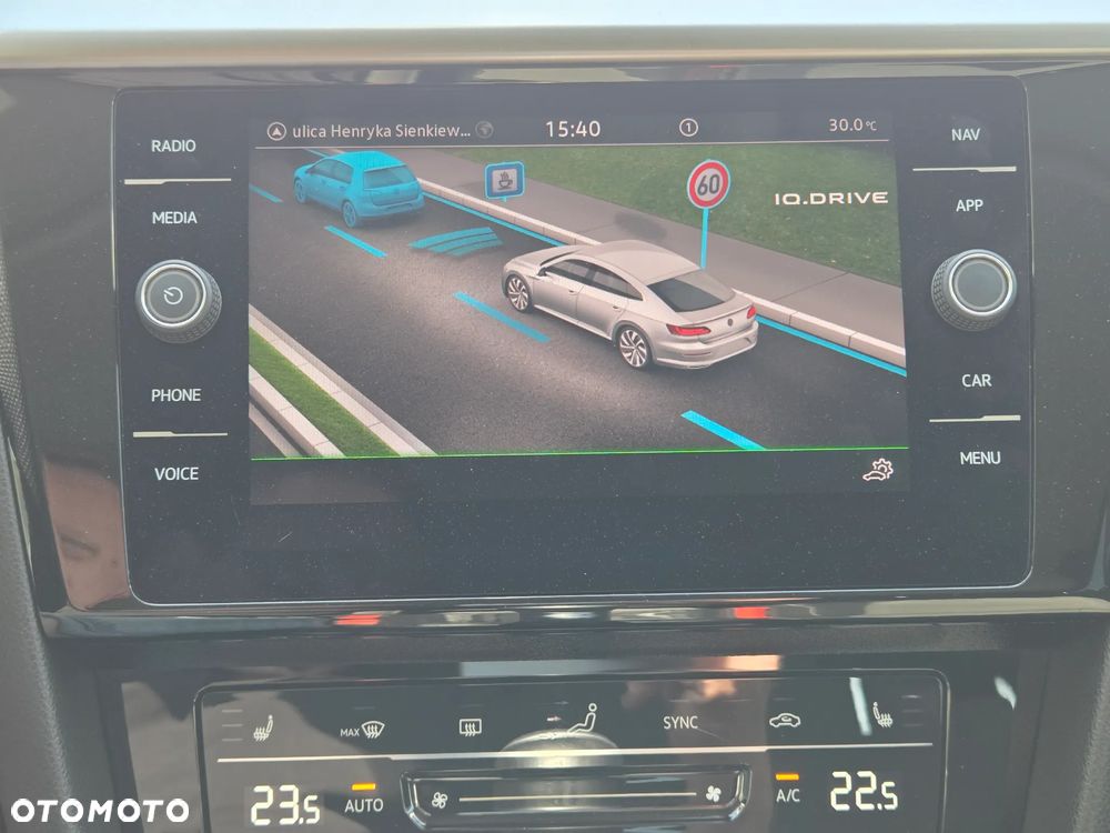 Volkswagen Arteon 1.5 TSI R-Line - 26