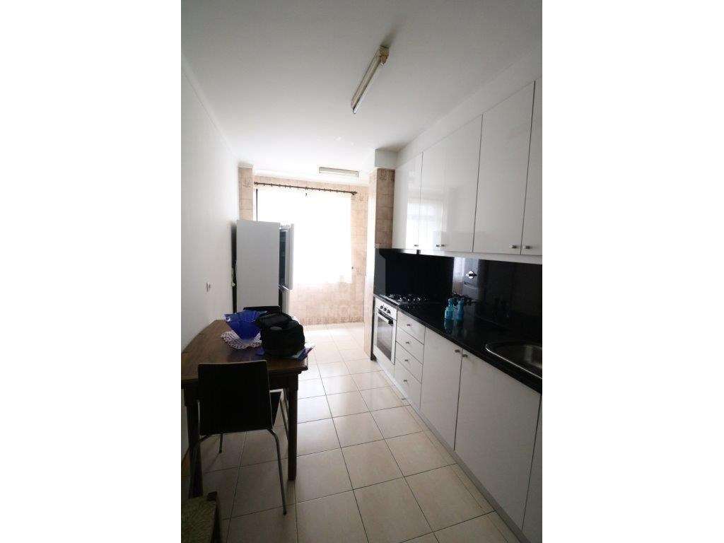 Arrendamento Apartamento T2 Mobilado e Equipado - S. Lázaro, Braga - Grande imagem: 5/26