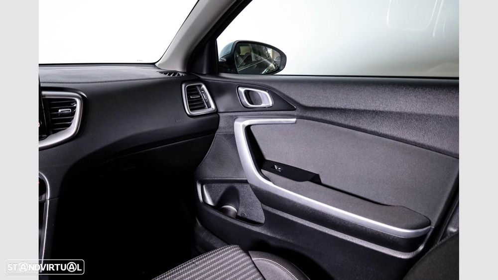 Kia XCeed 1.0 T-GDI Drive - 19