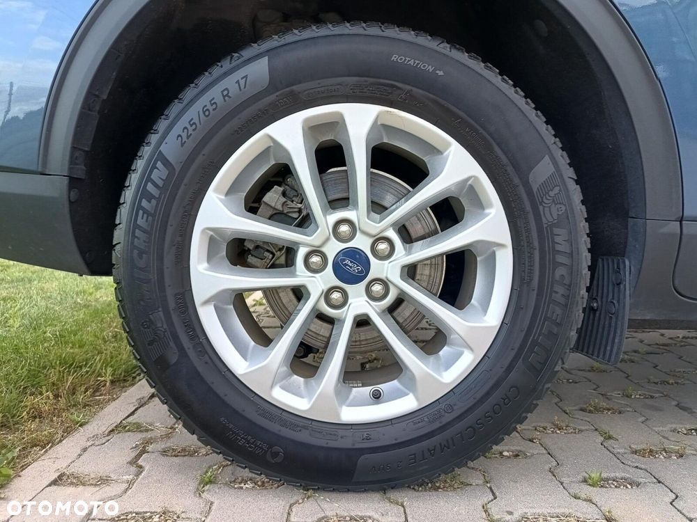 Ford Kuga 1.5 EcoBoost FWD Titanium - 12