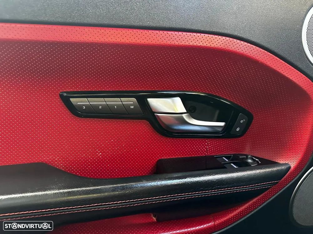 Land Rover Range Rover Evoque - 22