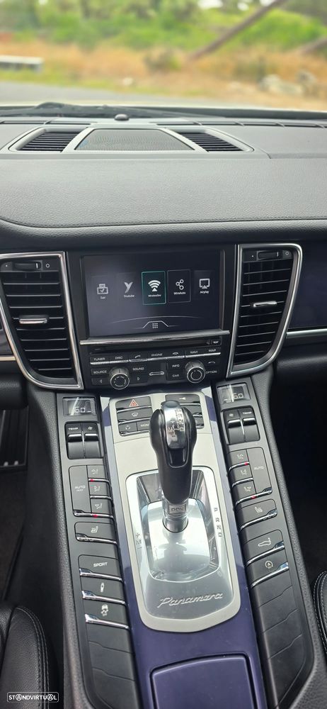 Porsche Panamera S PDK - 12