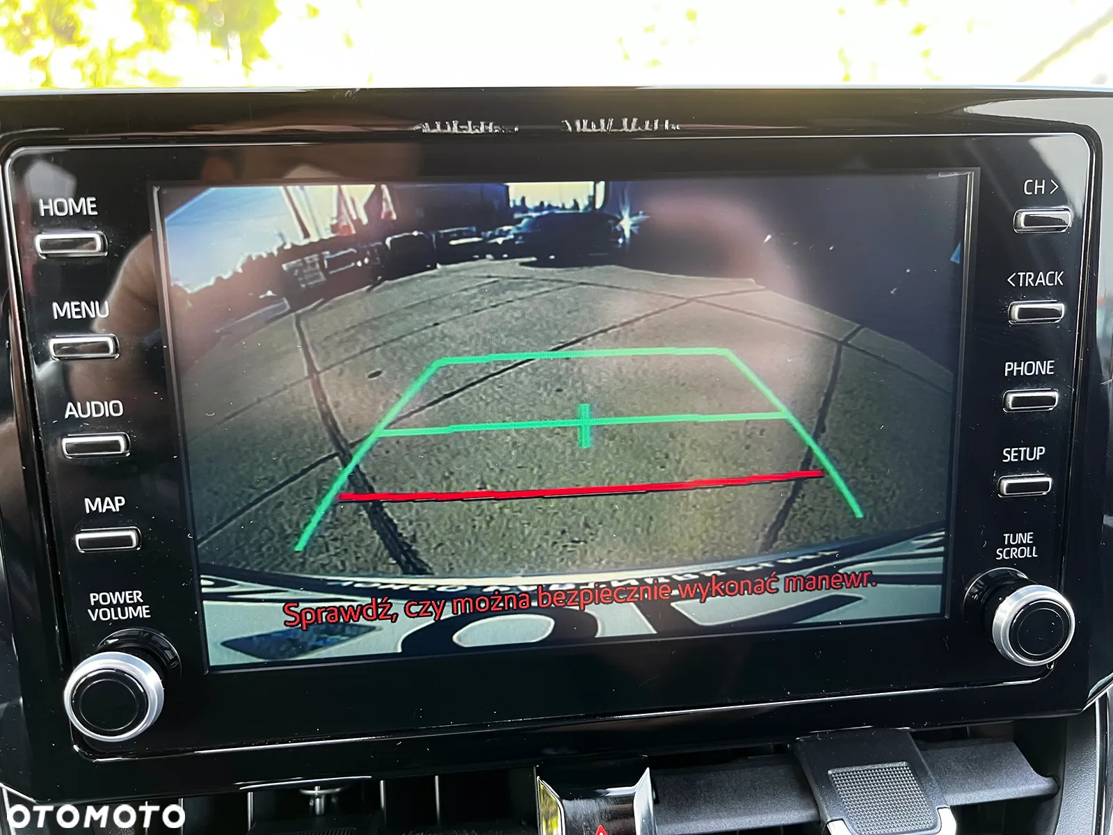 Toyota Corolla 1.8 Hybrid Comfort - 10