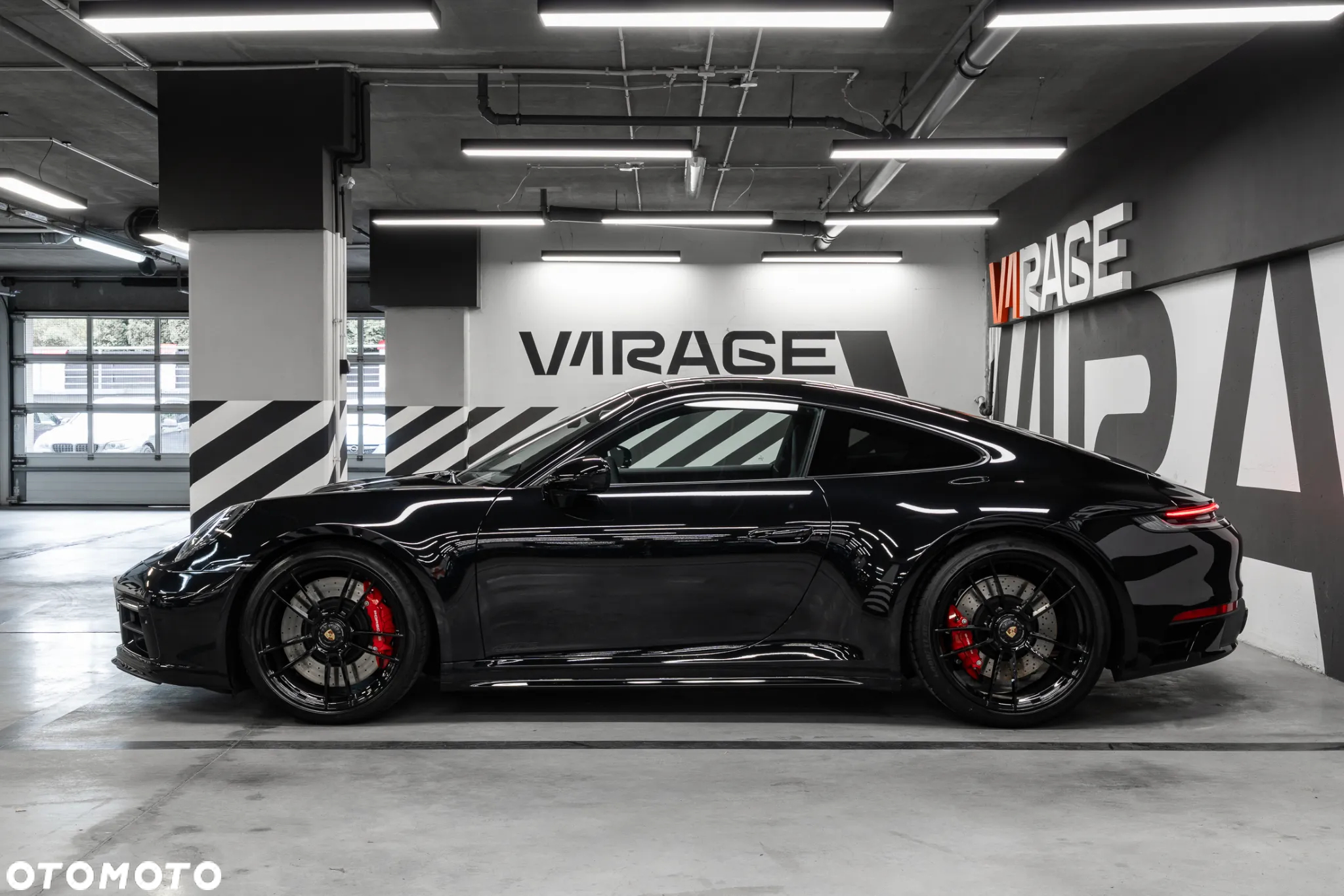 Porsche Carrera GT - 4