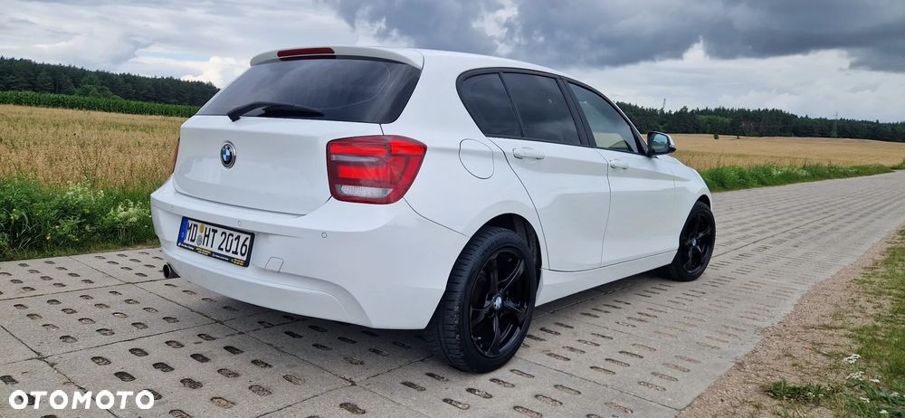 BMW Seria 1 116i - 17