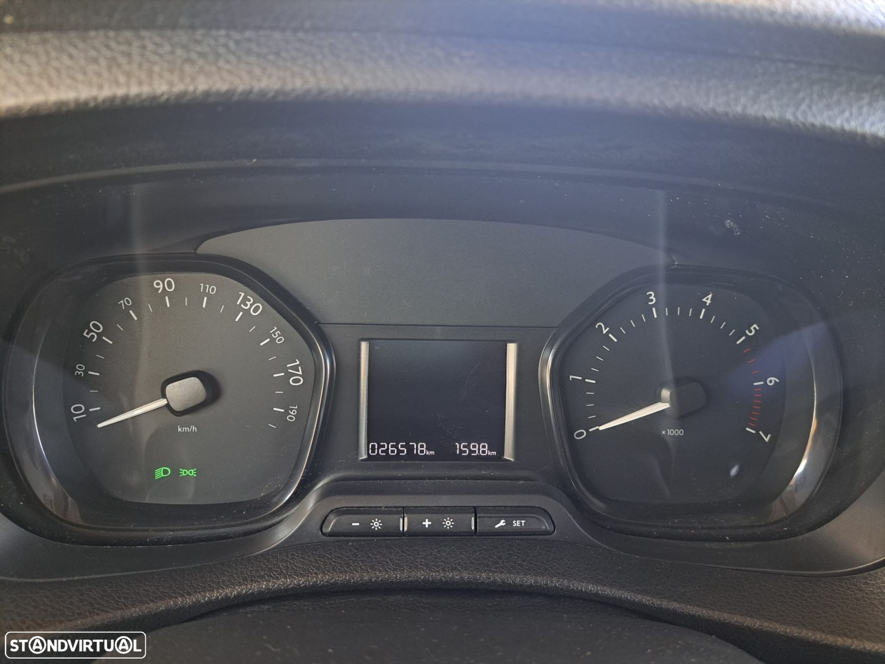 Citroën Jumpy 2.0 BlueHDi 145 Longa - 16