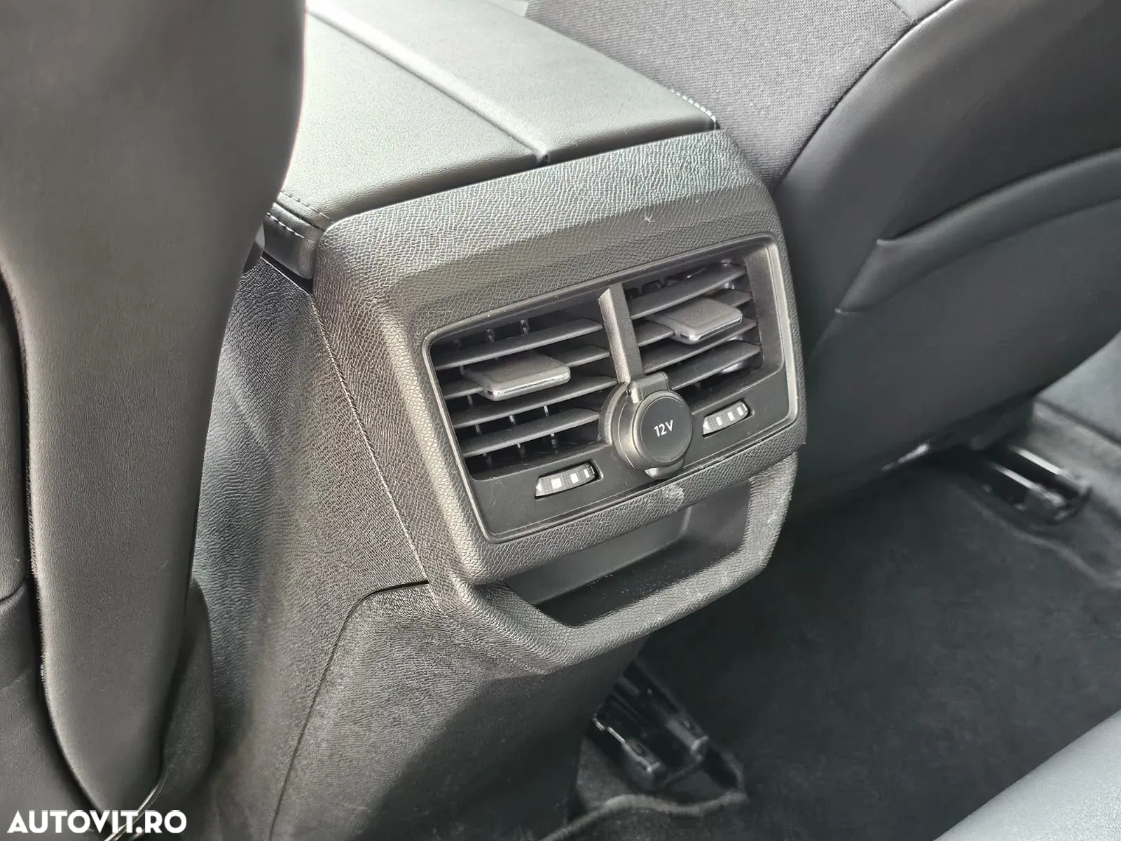Peugeot 3008 PHEV EAT8 Allure - 23
