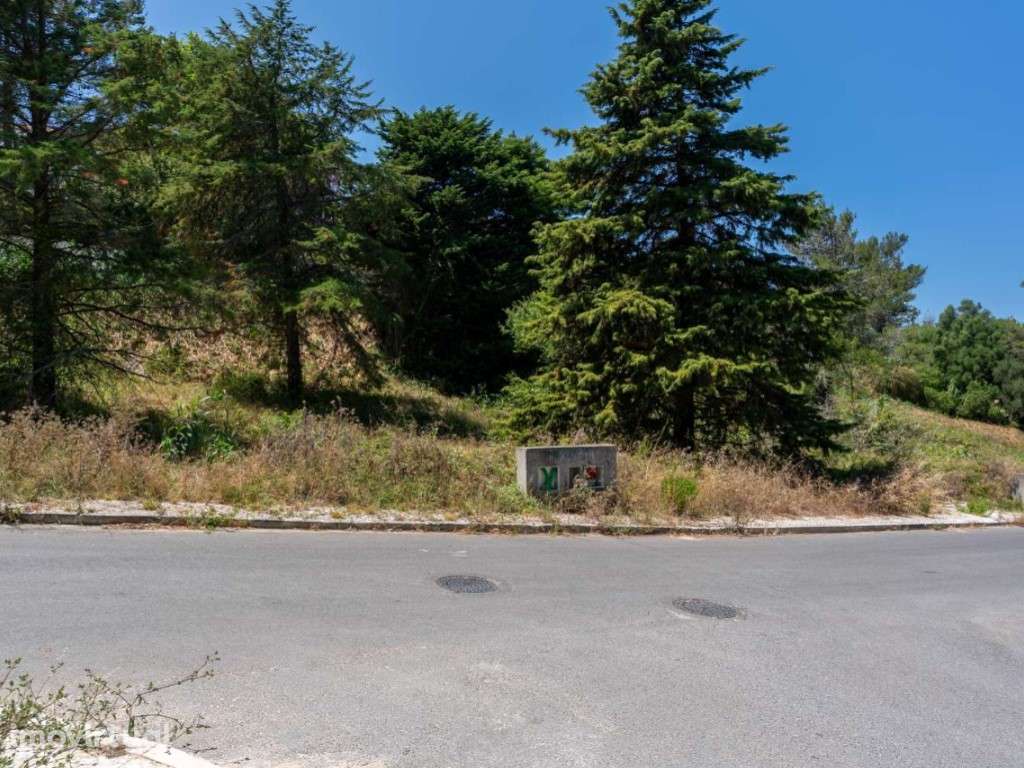 Lote de terreno com PIP aprovado para moradia T3 em Sintra - Grande imagem: 4/22
