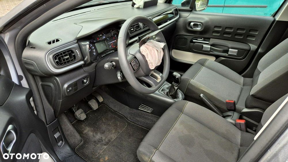 Citroën C3 Pure Tech 82 FEEL - 9