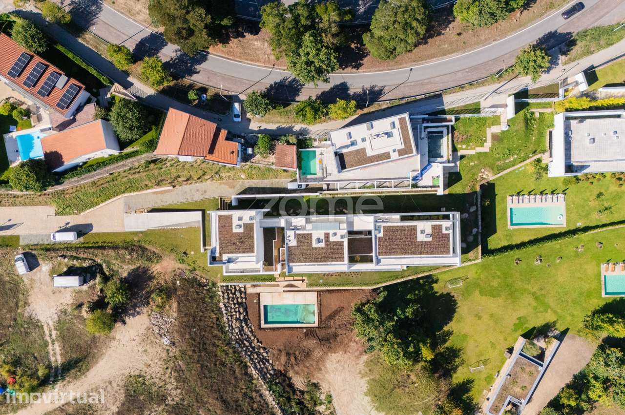 Apartamento T2 de Luxo no condomínio fechado Vila Sofia II, Braga