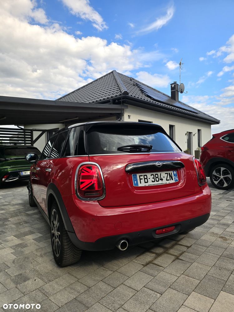 MINI Cooper Essential Trim - 17