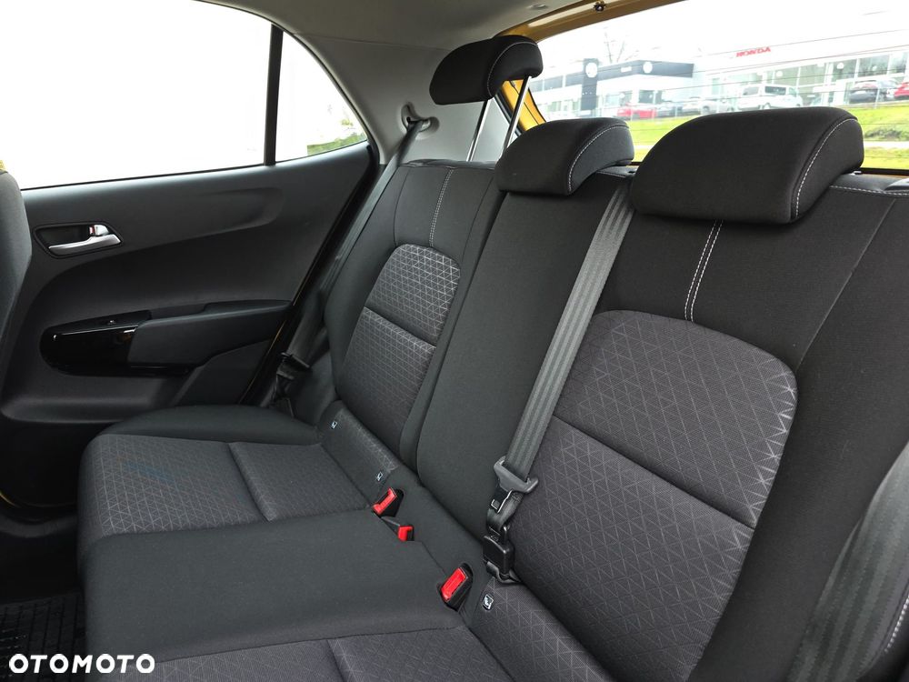 Kia Picanto 1.2 L AMT - 16