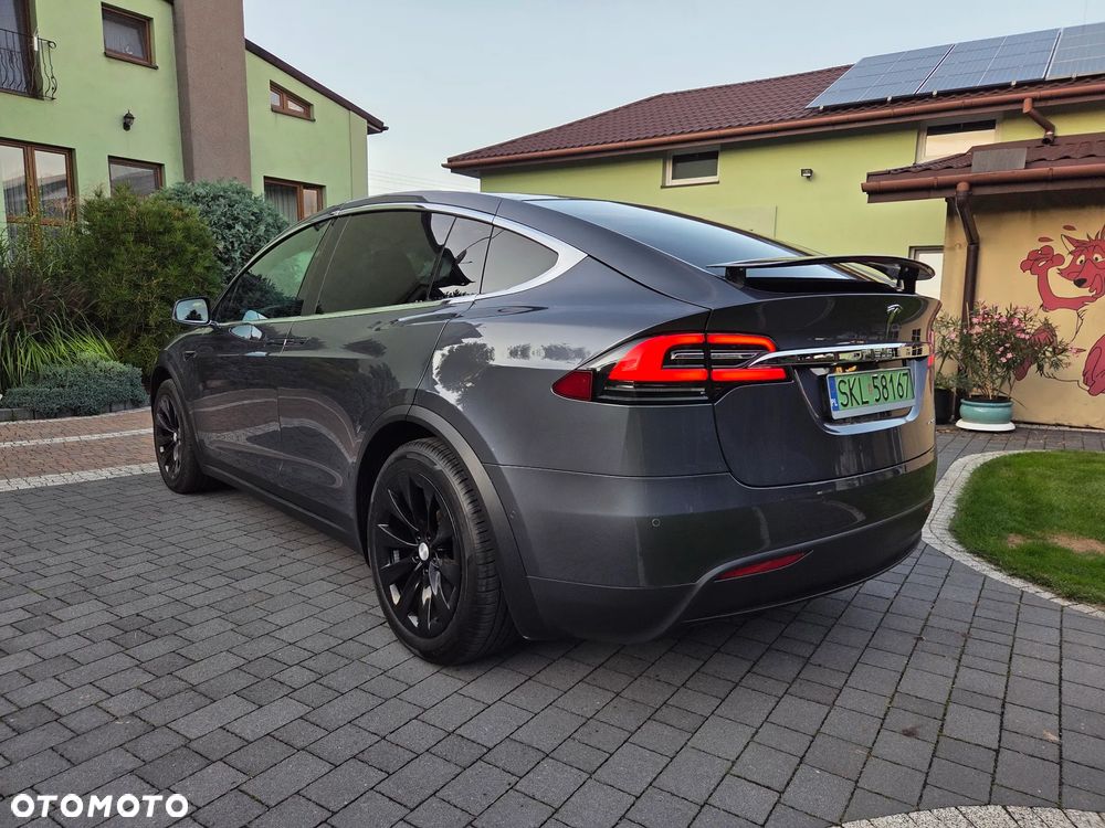 Tesla Model X Maximale Reichweite - 20
