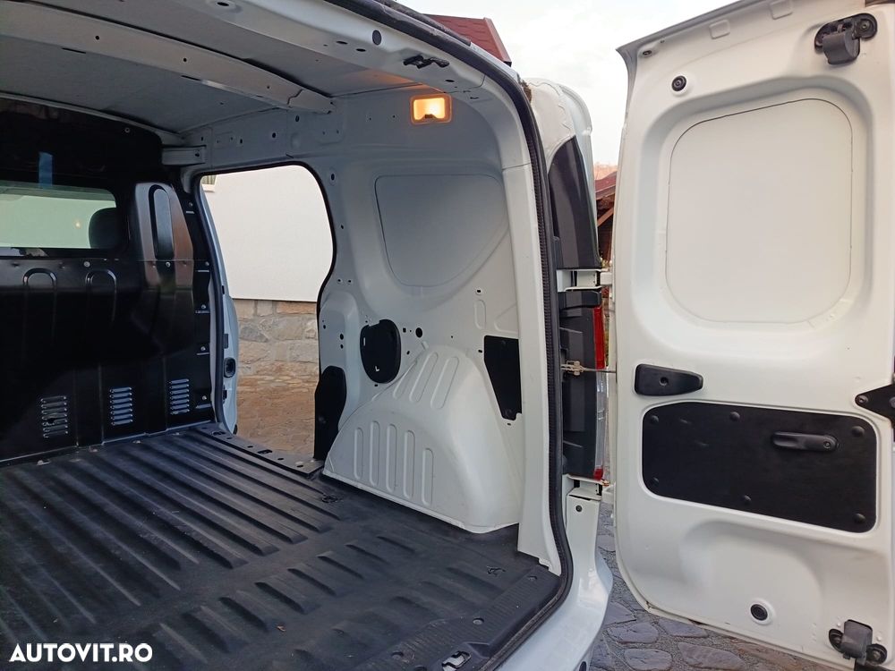 Dacia Dokker - 11