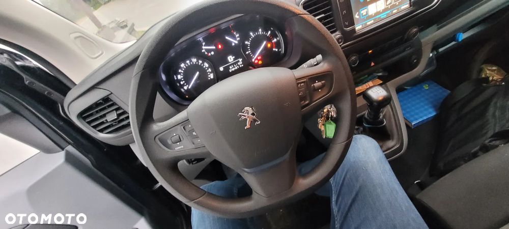 Peugeot Expert - 11