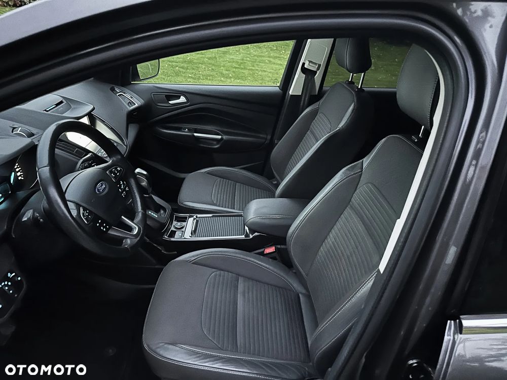 Ford Kuga 2.0 TDCi AWD Titanium - 30
