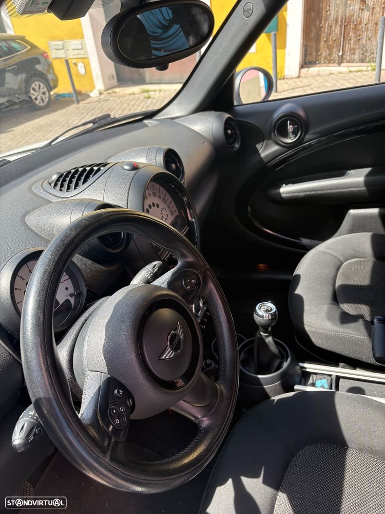 MINI Countryman One D - 29