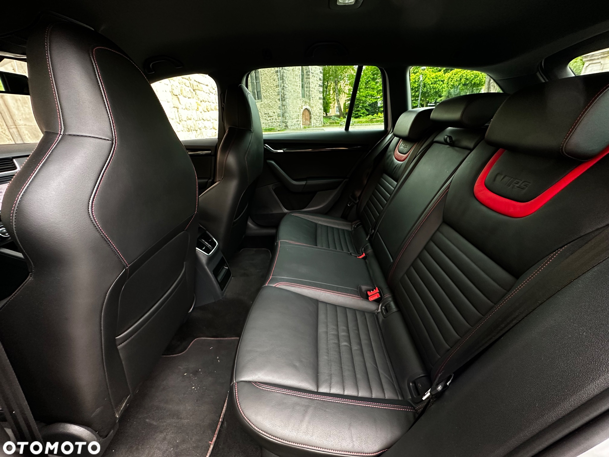 Skoda Octavia 2.0 TDI RS DSG - 17