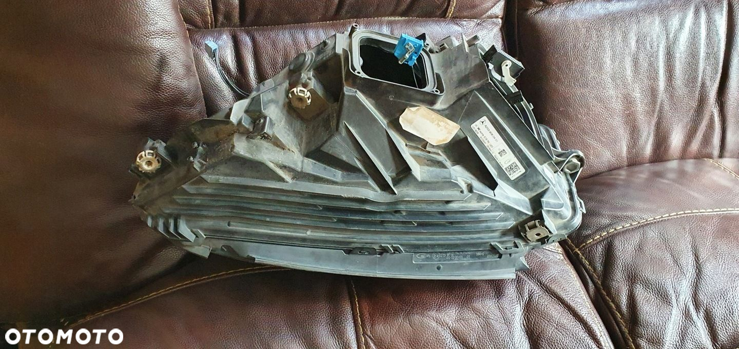 MERCEDES GLC LAMPA PRAWY PRZÓD A2539060401 - 3