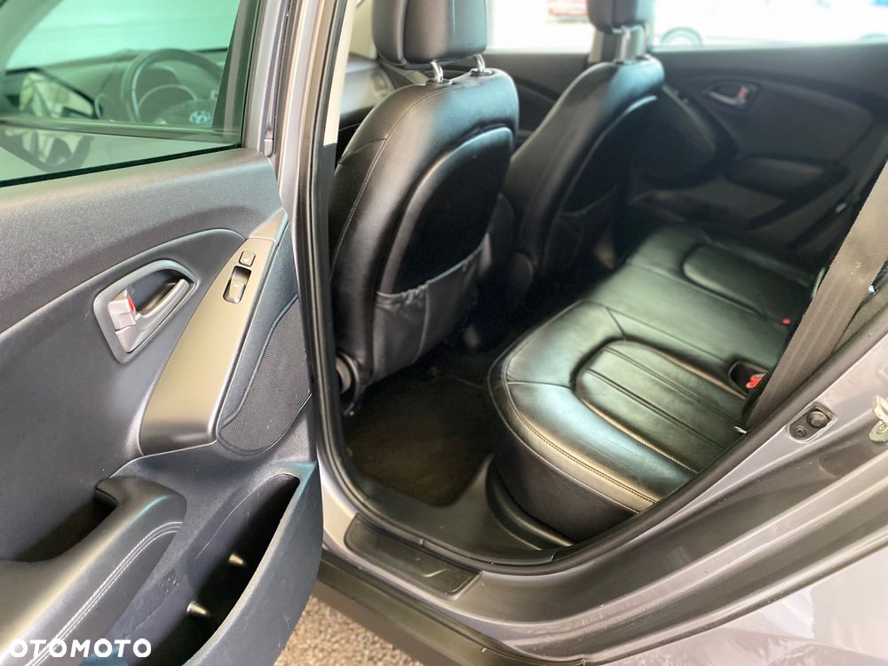 Hyundai ix35 1.7 CRDi Premium 2WD - 17
