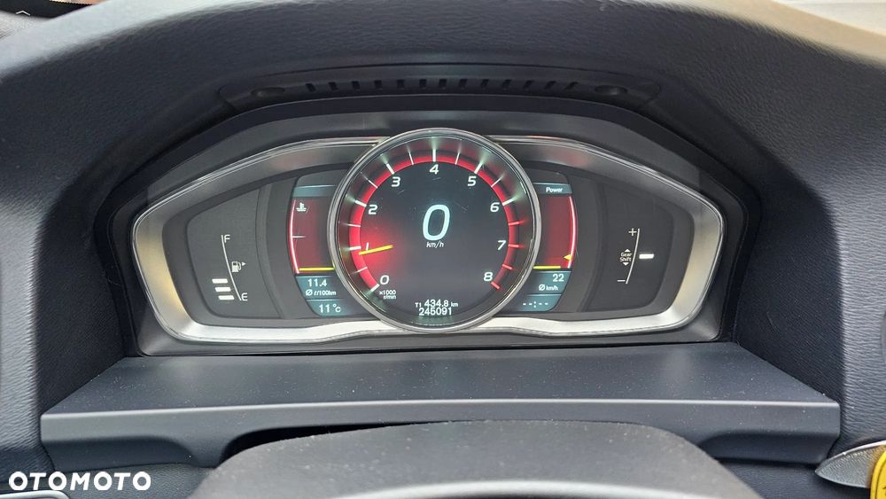 Volvo S60 T3 R-Design Summum - 38