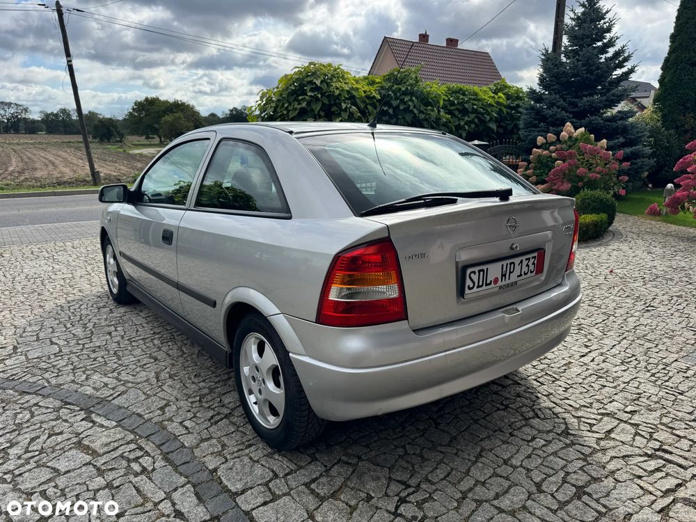 Opel Astra II 1.6 Comfort - 7