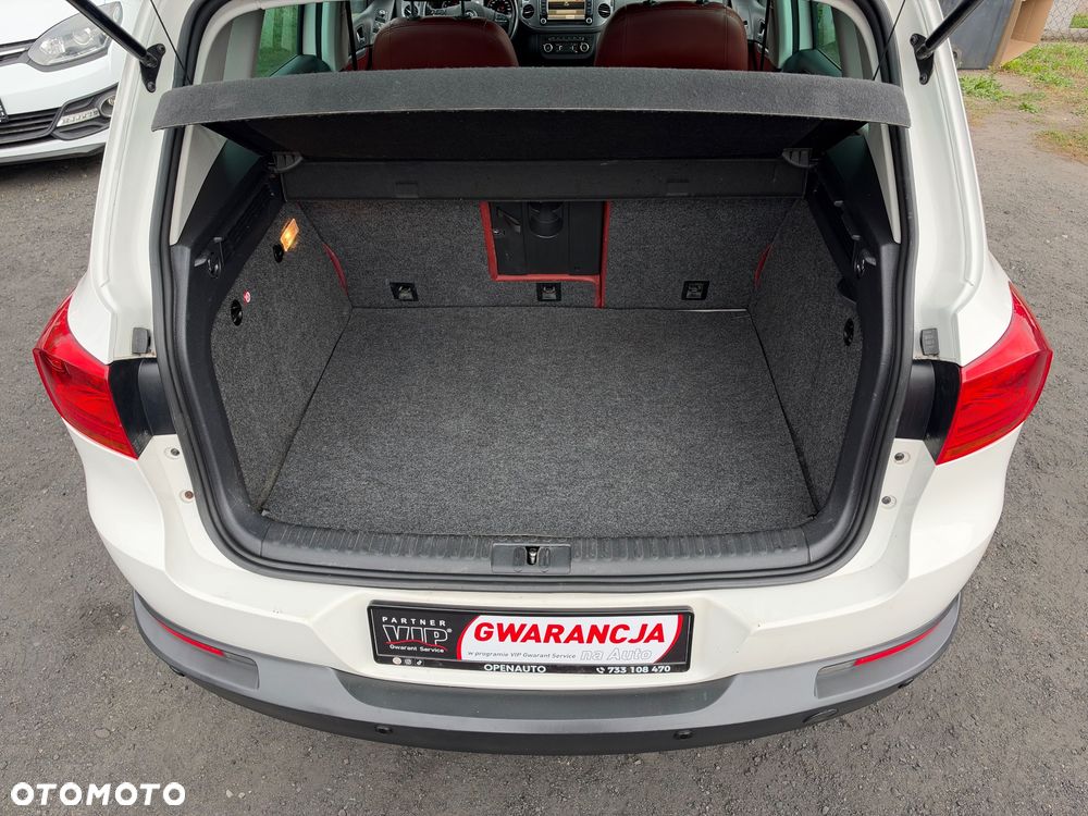 Volkswagen Tiguan - 9