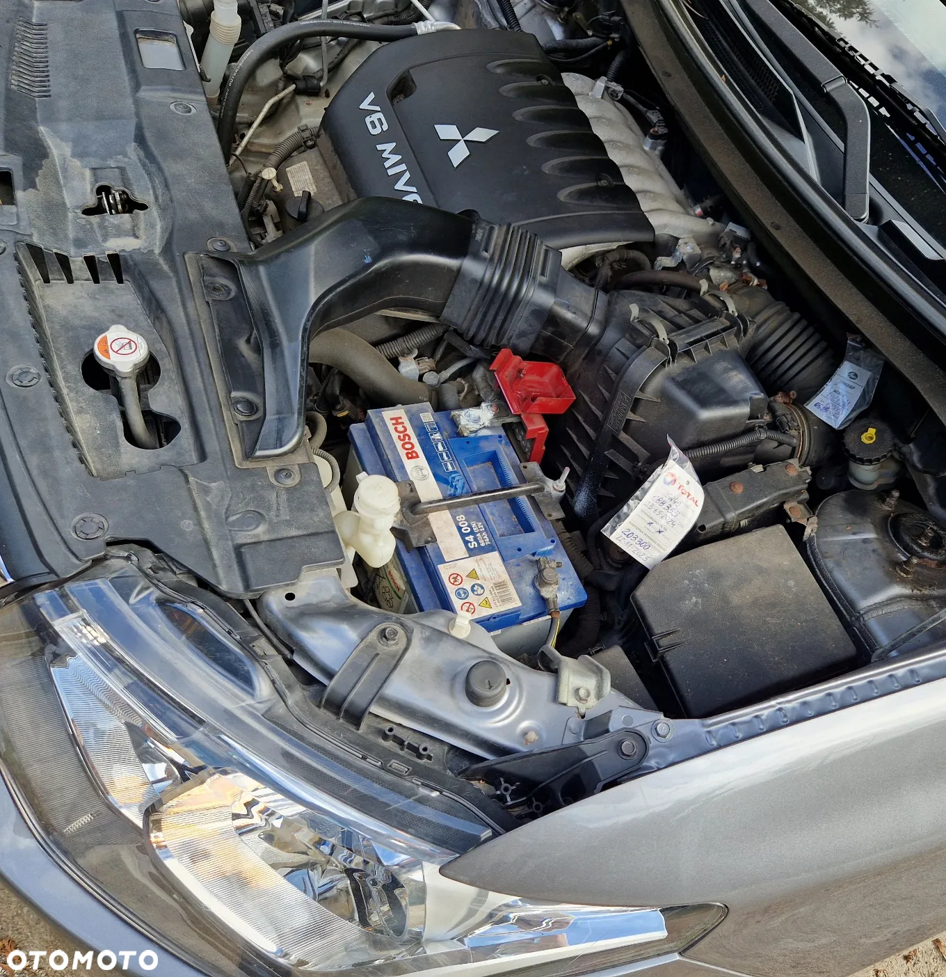 Mitsubishi Outlander - 26