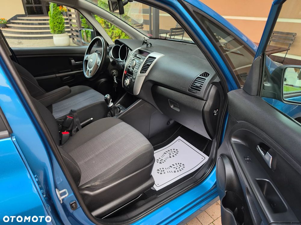 Kia Venga 1.4 CRDi 90 Attract - 40