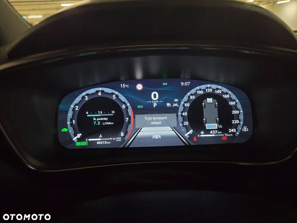 Toyota Corolla 2.0 Hybrid Style - 16