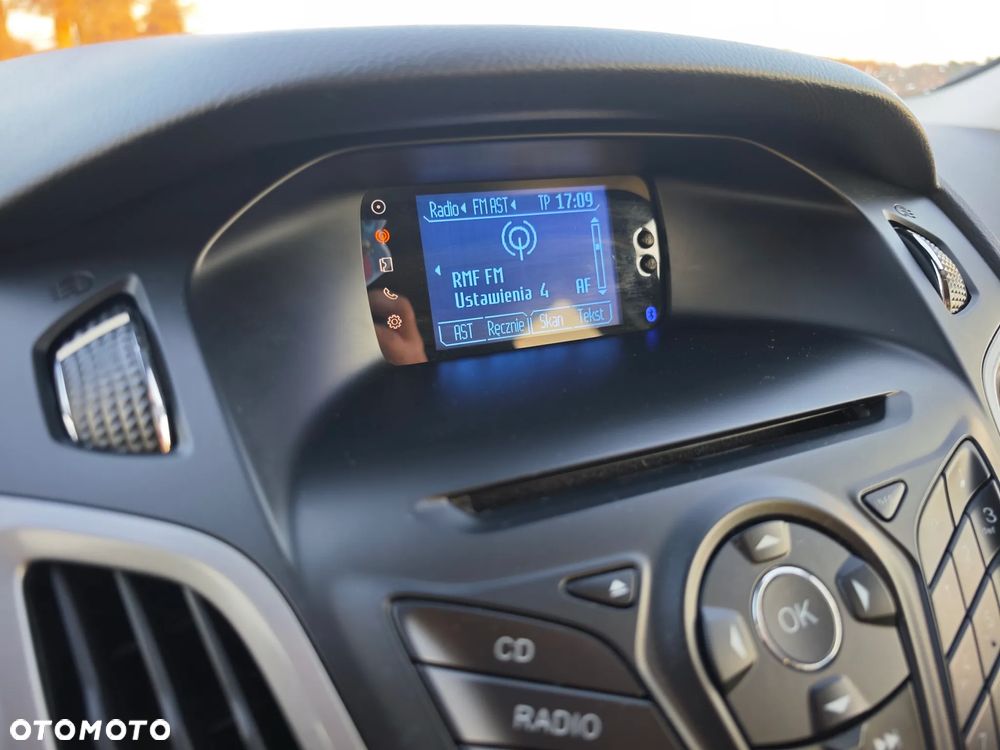 Ford Focus 1.6 TDCi DPF Trend - 12
