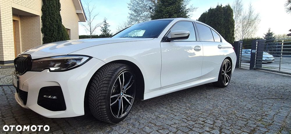 BMW Seria 3 330i xDrive M Sport sport - 11