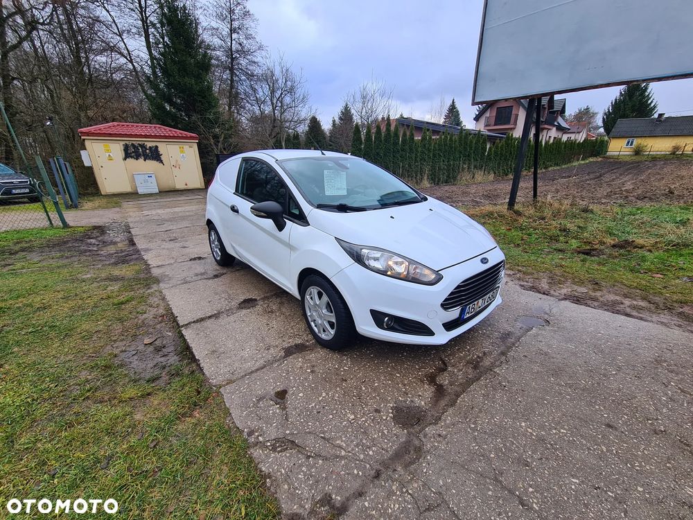 Ford Fiesta 1.6 TDCI Champions Edition - 3