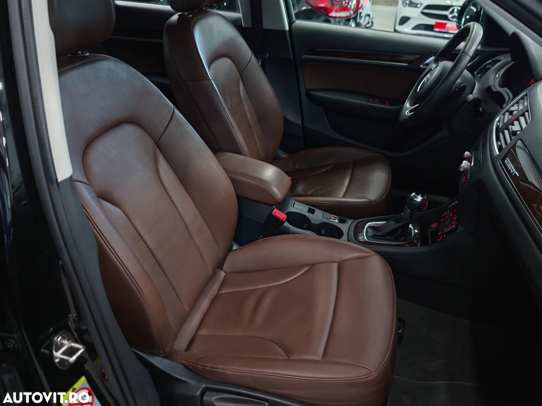 Audi Q3 2.0 TDI Quattro Stronic - 22
