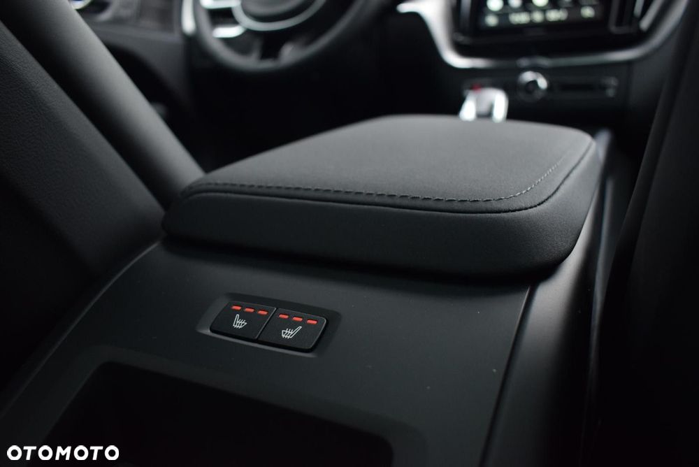 Volvo XC 60 - 24