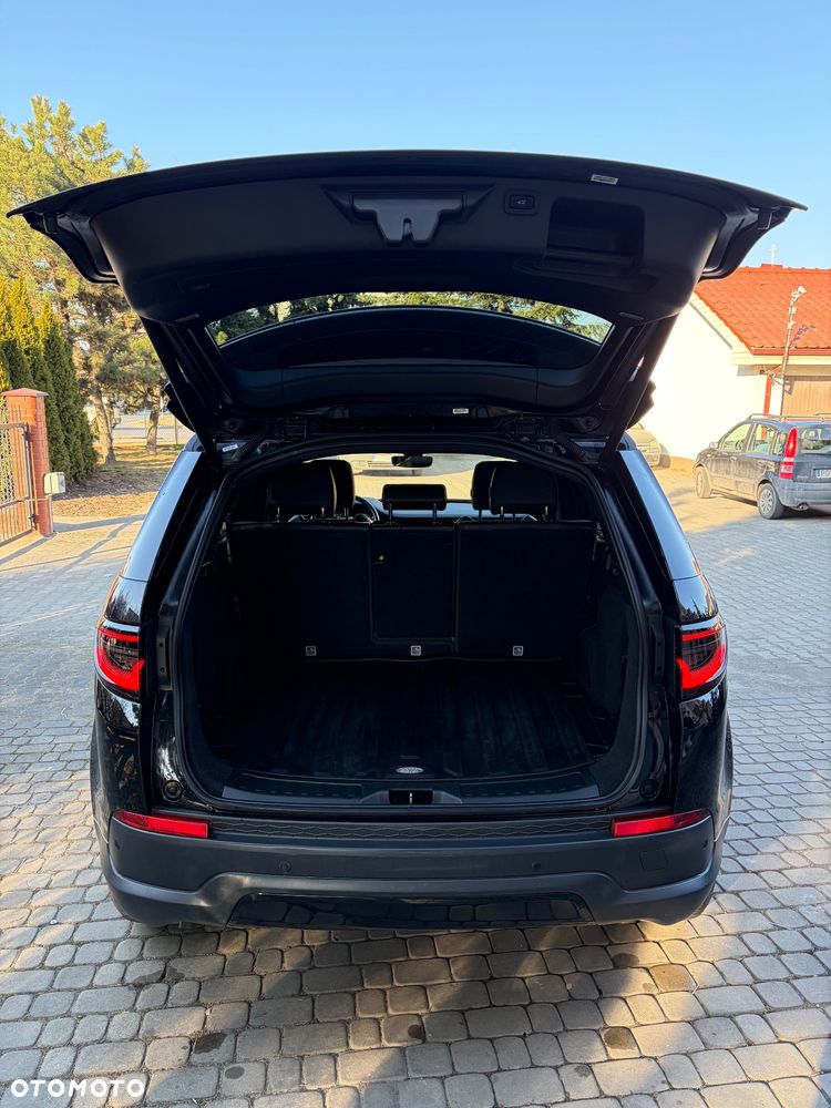 Land Rover Discovery Sport - 12