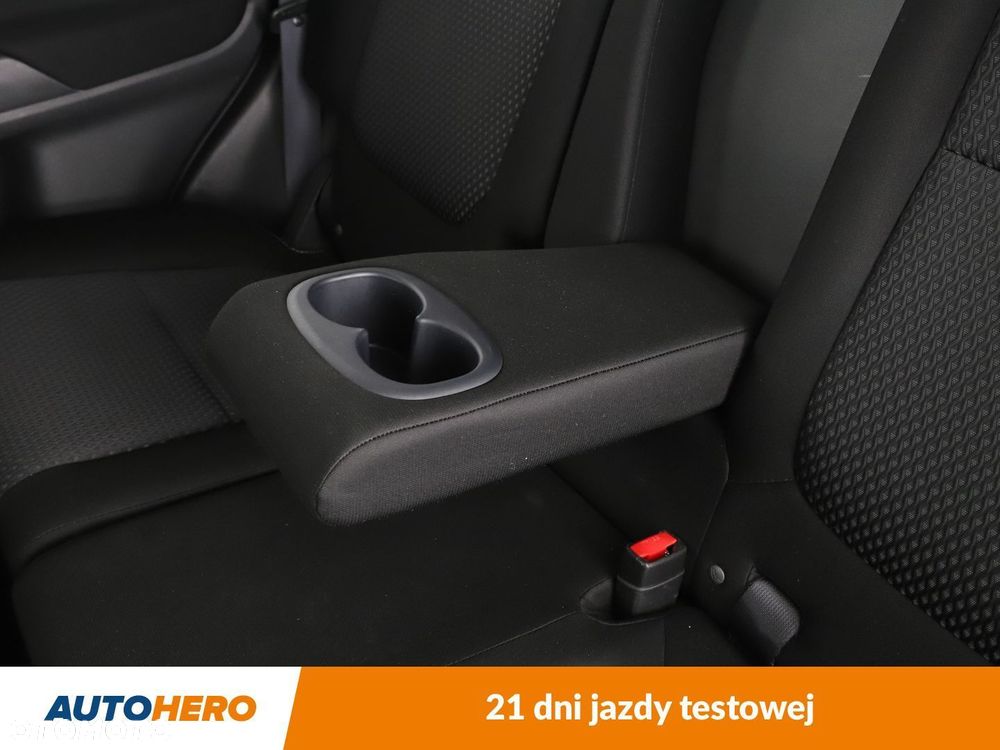 Mitsubishi Outlander - 33