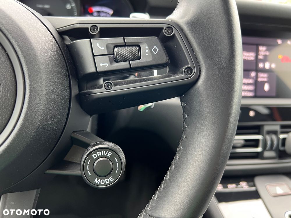 Porsche Macan Standard - 15