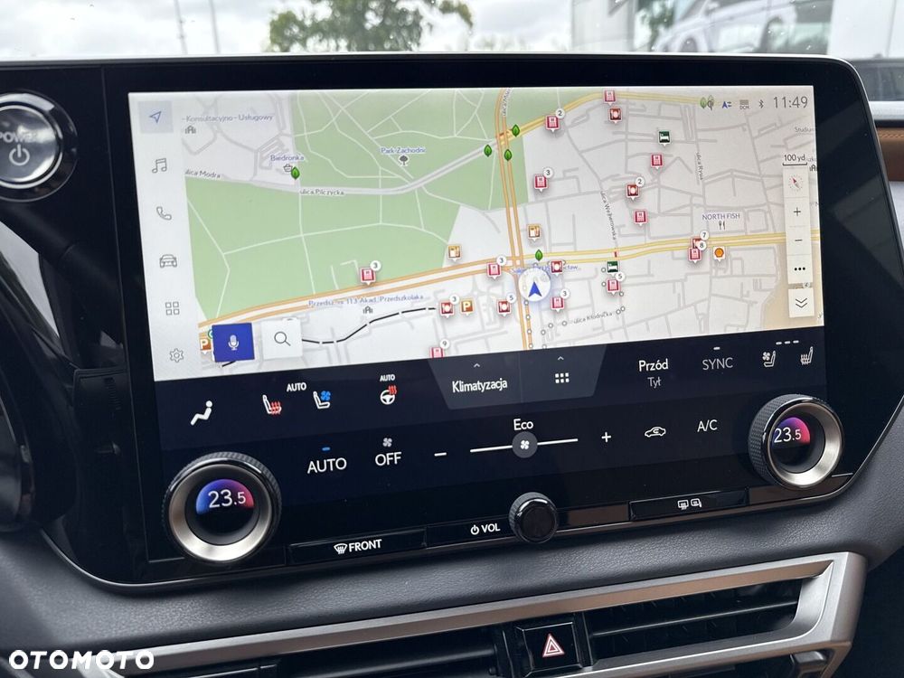 Lexus RX - 21