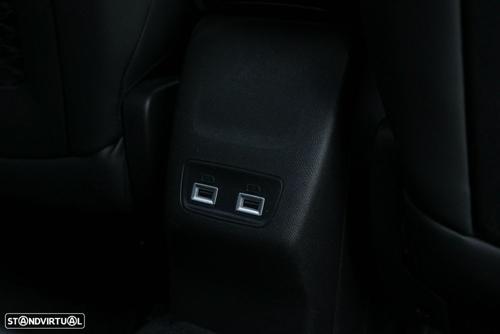 Peugeot 2008 - 40