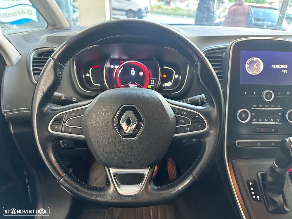 Renault Grand Scénic - 9