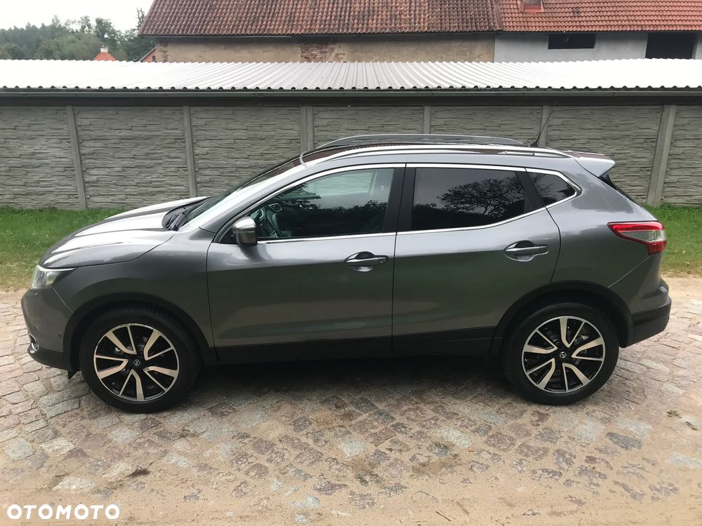 Nissan Qashqai 1.6 DIG-T 360 - 2