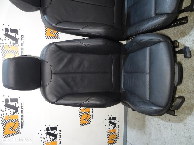 Bancos BMW Serie 3 F30 Pack M em Pele com Quartelas - 3