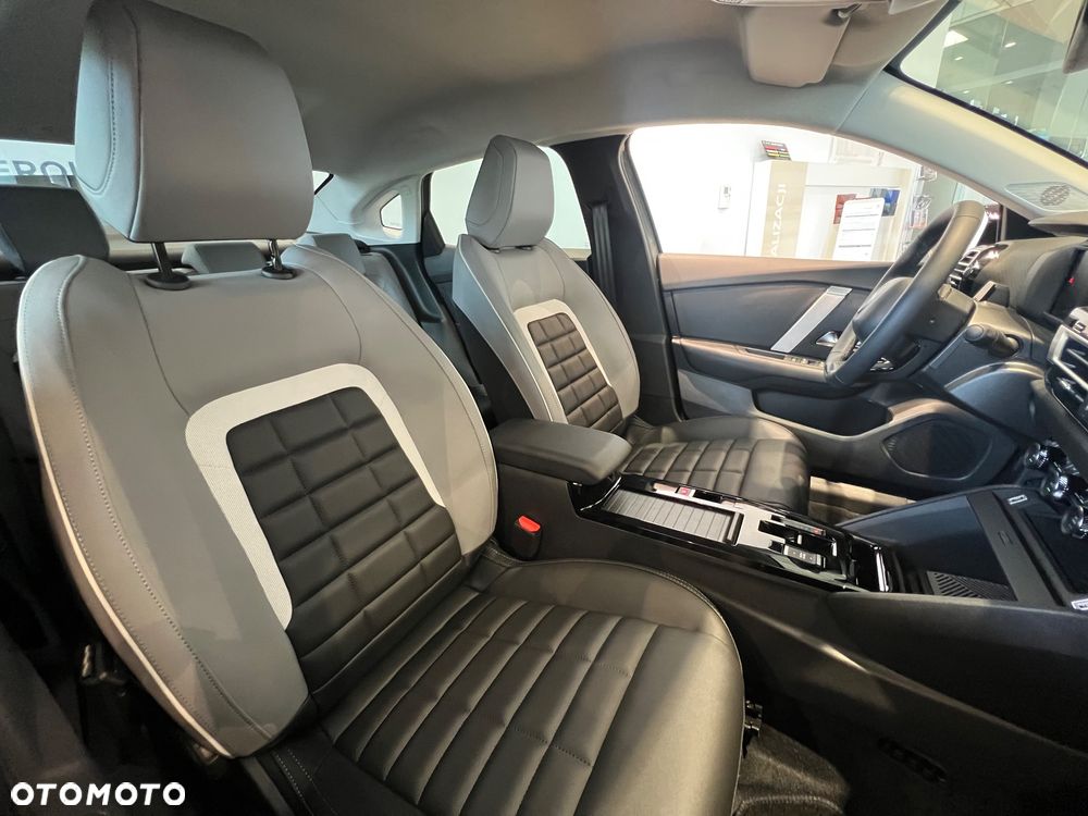 Citroën C4X 1.2 mHEV Max eDCT6 - 13