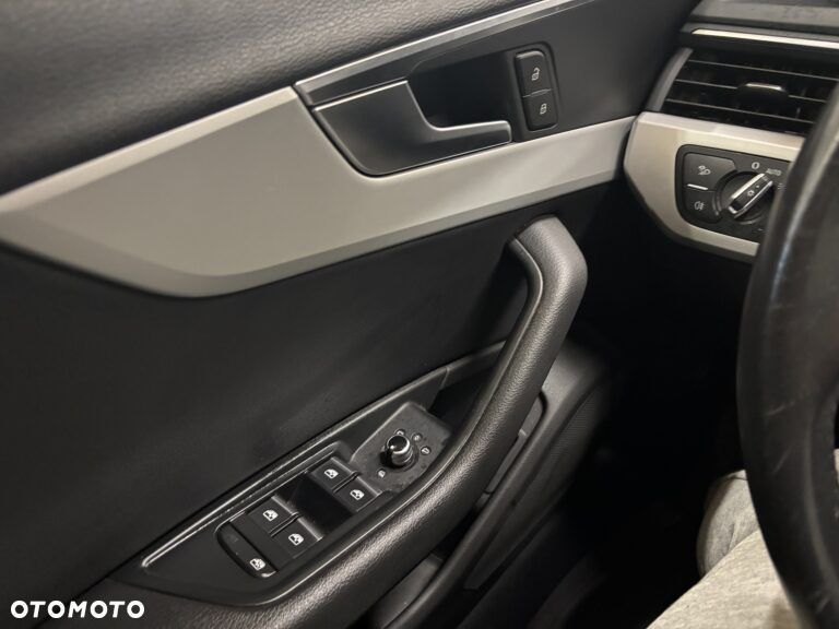 Audi A4 Avant 40 TDI S tronic - 6