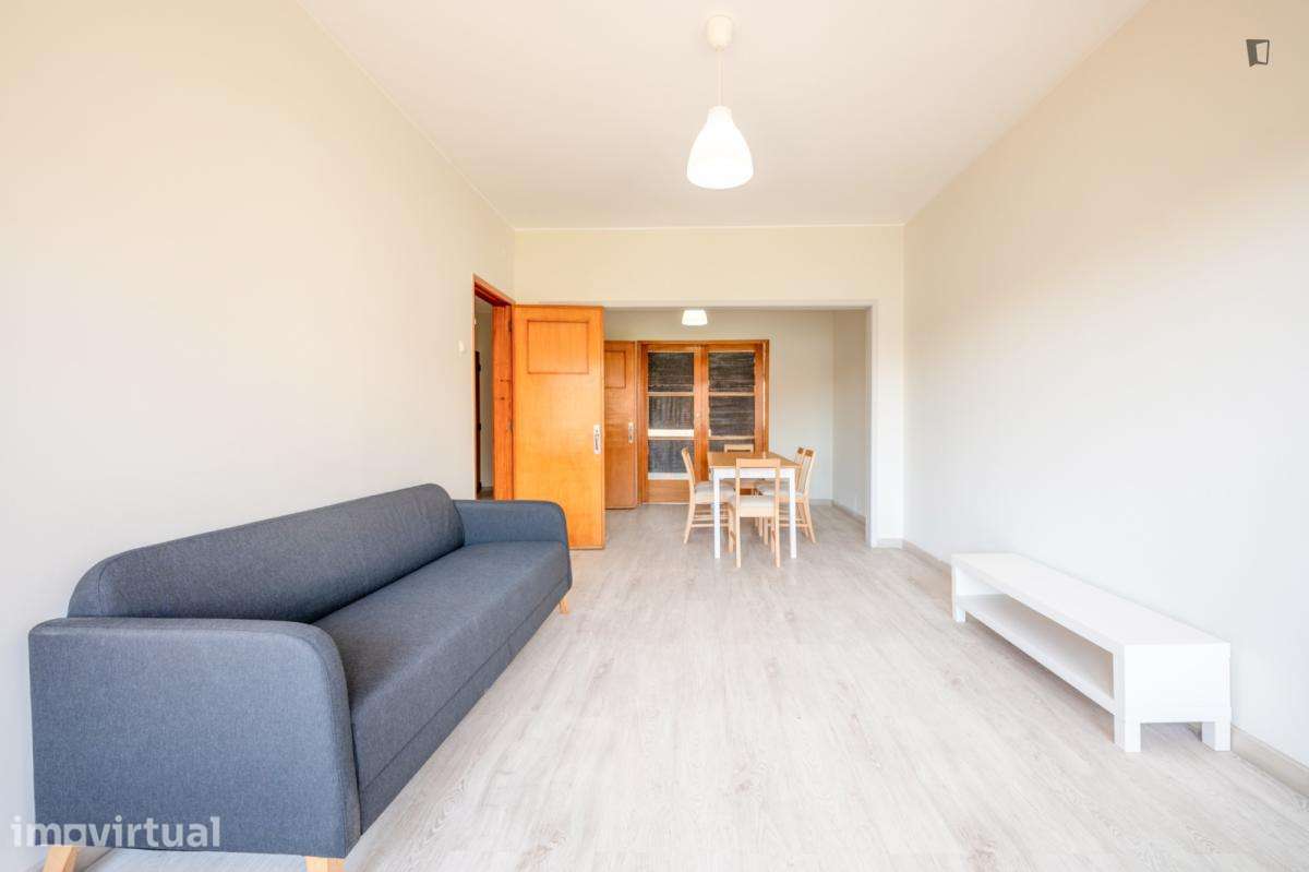 Quarto - localizado em Saldanha Lisbon - Grande imagem: 5/24