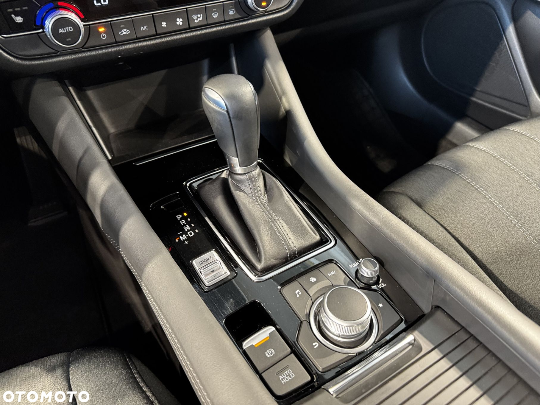 Mazda 6 - 25